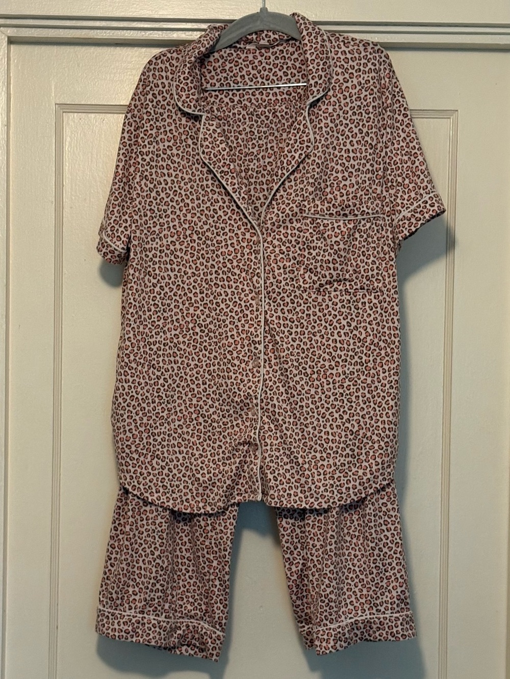 Secret Treasures Pink Leopard Short Sleeve Pajama Set